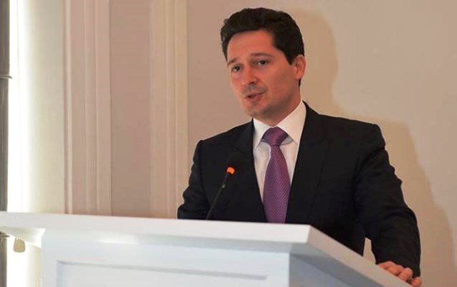 Yeni rektor: Əziz Əliyev kimdir? - Dosye